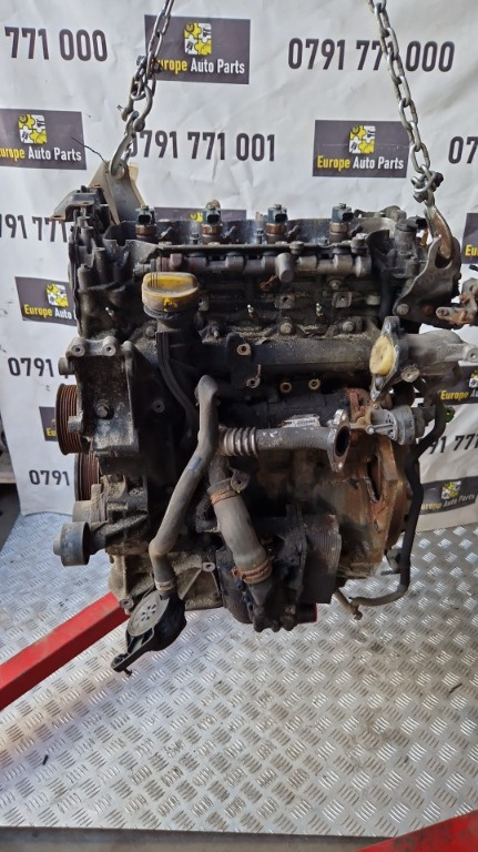 Motor echipat cu injectie Renault Trafic 2.0 DCI an 2010