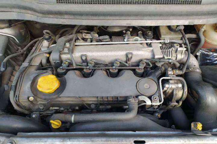 Motor fara anexe 1.9 cdti Z19DT Opel Zafira B [2005 - 2010]
