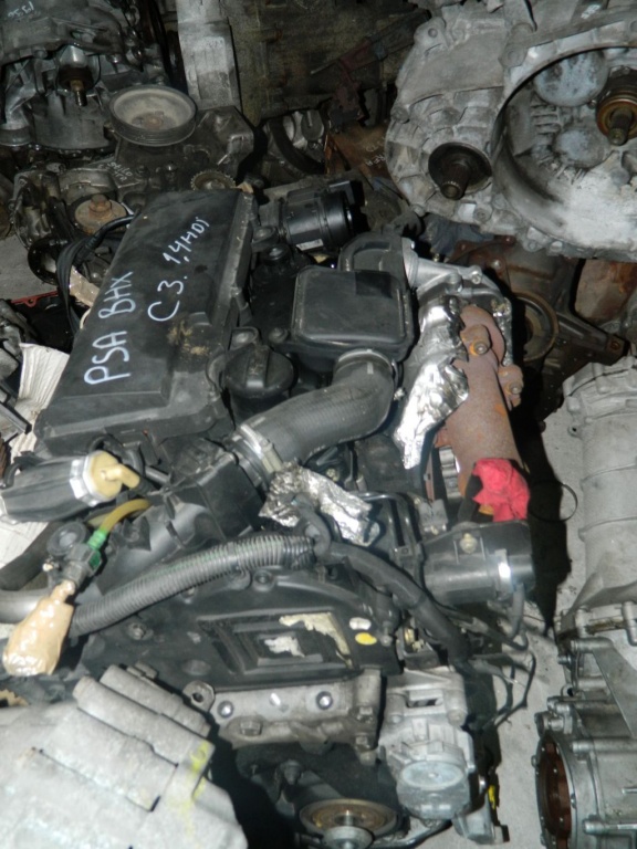 Motor fara anexe Citroen C3 1.4 HDI model 2004, cod PSABHX