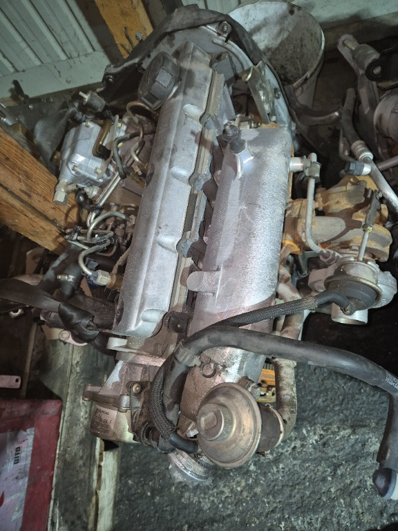 Motor fara anexe Jeep Cherokee 2.5 CRD tip motor R425 Fab: 2002-2008