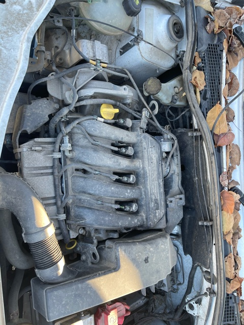 Motor fara anexe MOTORUL ARE 79000 KM Dacia Duster [facelift] [2013 - 2017] SUV 5-usi 1.6 MT (105 hp)
