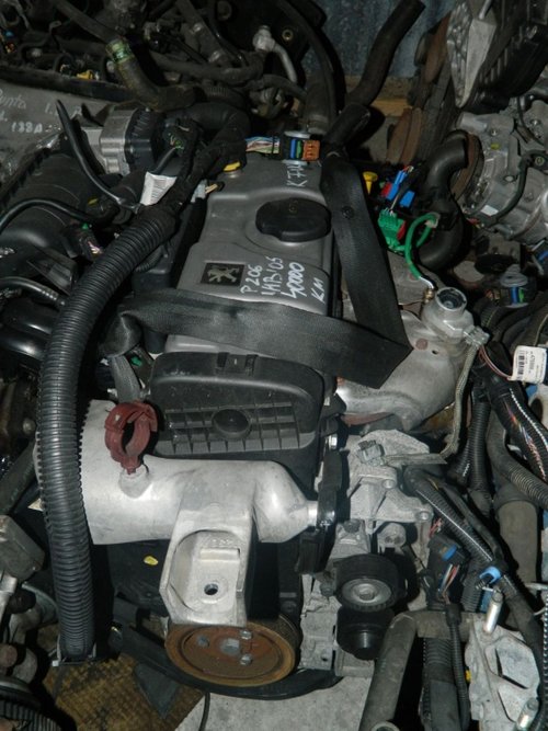 Motor fara anexe Peugeot 206 1.4B model 2005, cod KFW