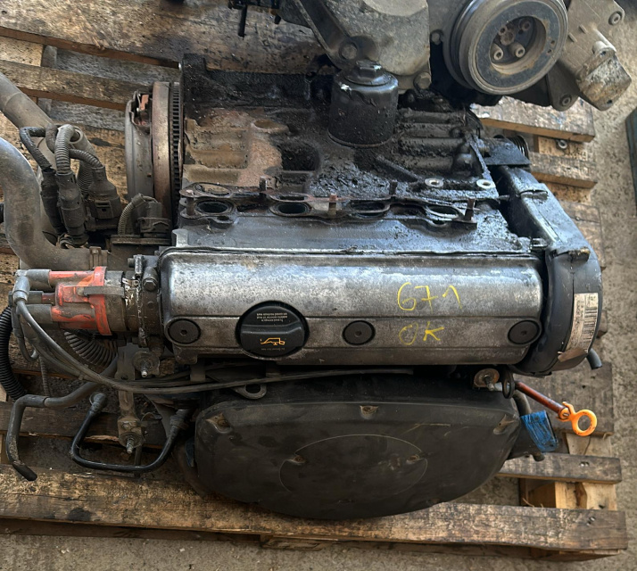Motor fara anexe Volkswagen VW Polo 3 6N [1994 - 2001] Variant wagon 1.6 MT (75 hp)