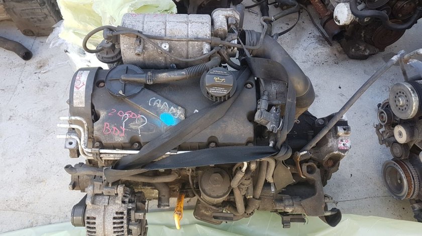 Motor fara anexe VW Caddy an 2005 2.0 CDI BDJ