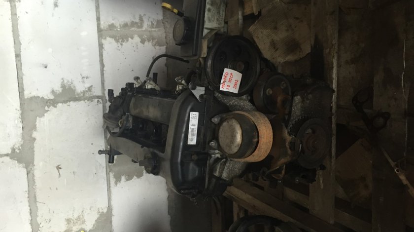 Motor Ford Mondeo 1 8 benzina 2003