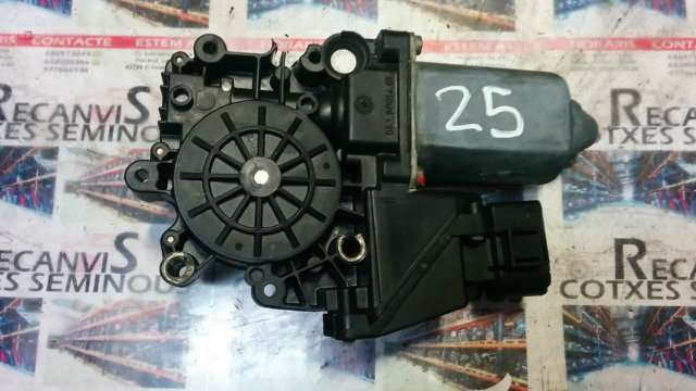 MOTOR geam fata dreapta AUDI A4 B5 05360014010536001401