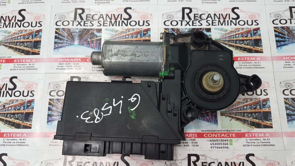 MOTOR geam spate dreapta AUDI A4 8E0 959 802 A / 8E0959802A / 105999-103 / 105999 103 / 105999103 / 5WK4 7011 BBF / 5WK47011BBF / 01308217668E0 959 802 A / 8E0959802A / 105999-103 / 105999 103 / 105999103 / 5WK4 7011 BBF / 5WK47011BBF / 0130821766