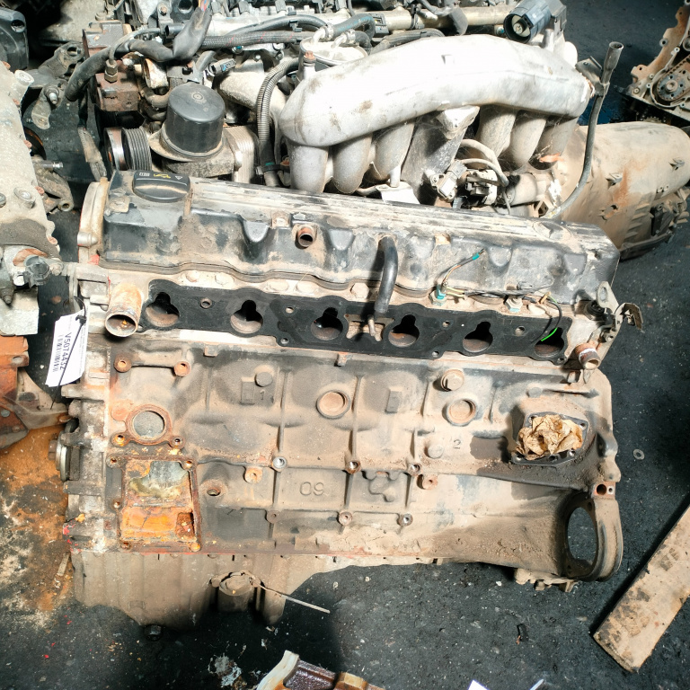 Motor Mercedes-Benz W124 1993-1995 260E 103.940 Benzina Complet Fara Anexe 103 940 12 077 955