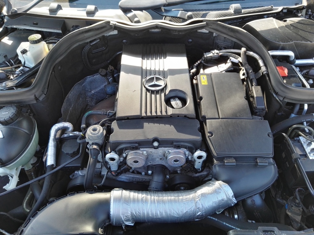 Motor Mercedes C class W204 oem 271.952