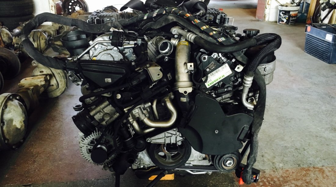 Motor Mercedes E Class W212 OM642