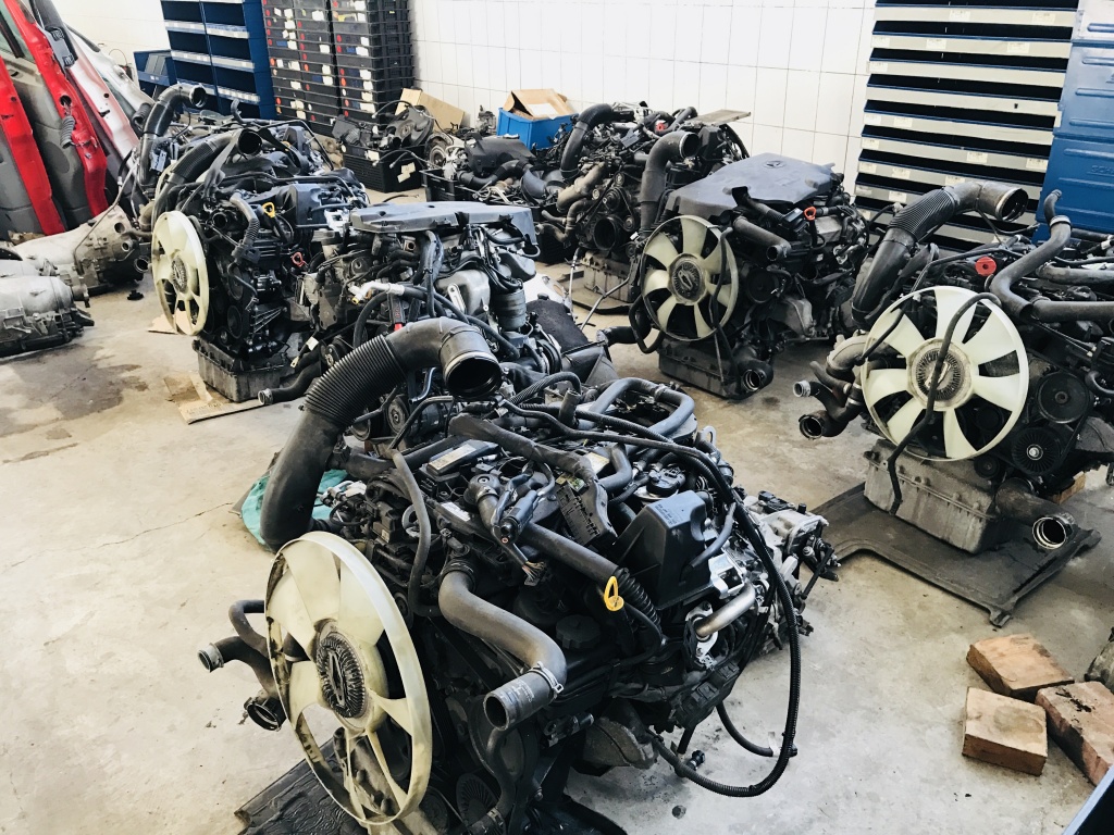 Motor Mercedes E Class W213 an 2016