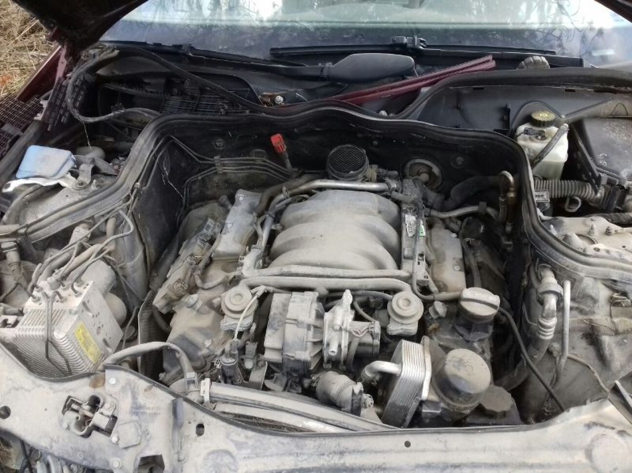 Motor Mercedes E240 W211