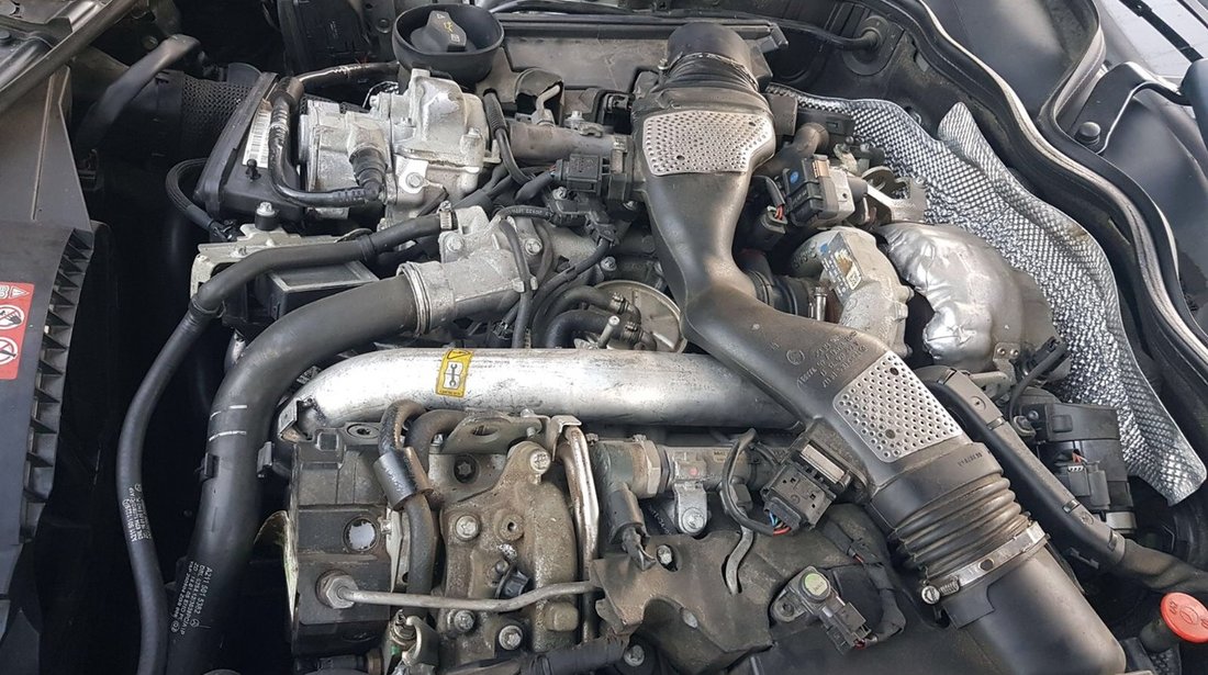 Motor Mercedes S class 3.0 disel an 2010 W221 varianta S . 350 cdi. 120000 km .garantie 1 an