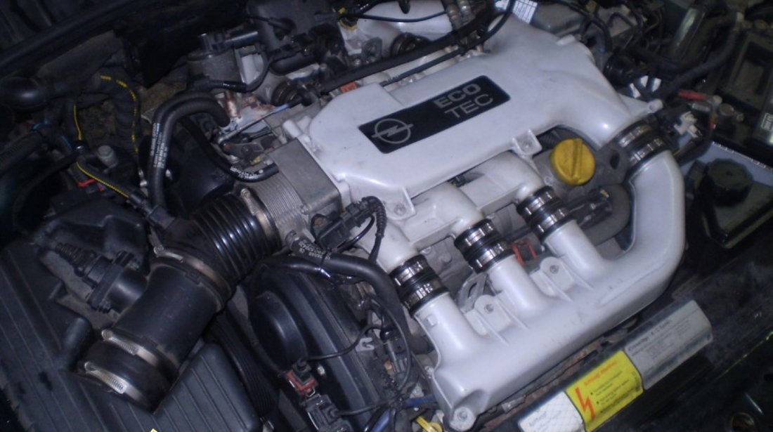 MOTOR OPEL VECTRA B 2500 V6 din anul 2000