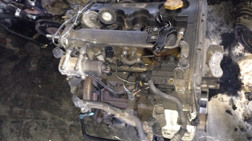 Motor Opel Vectra C 1 9 Cdti 2004