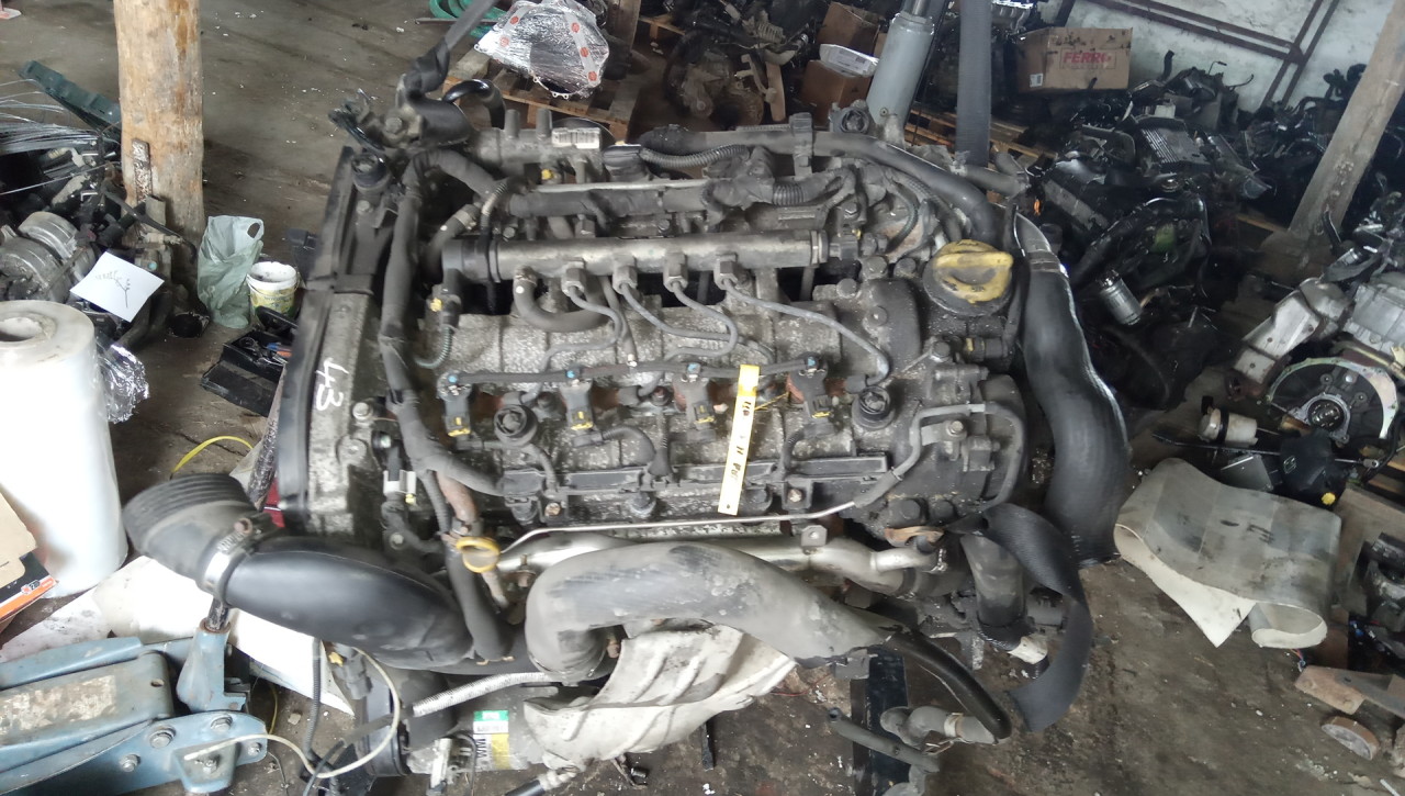 Motor Opel Zafira B 1.9 CDTI 150 cp Z19DTH 40177891