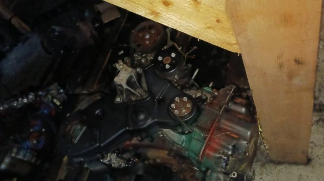 Motor Peugeot 607 (1999-2004) UHZ