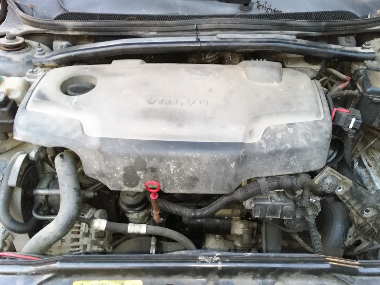 Motor sh. dezmembrare  D5 185 cp, 2400 cmc compatibil cu Volvo XC90,S60,S80,V70,
