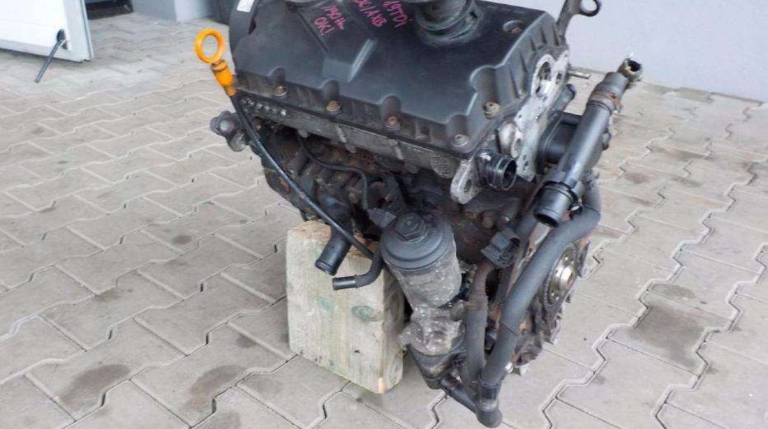 Motor ( si anexe ) VW T5 1.9 TDI AXB