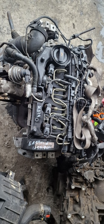 Motor Skoda Vw 1.6 tdi CAYC 105CP