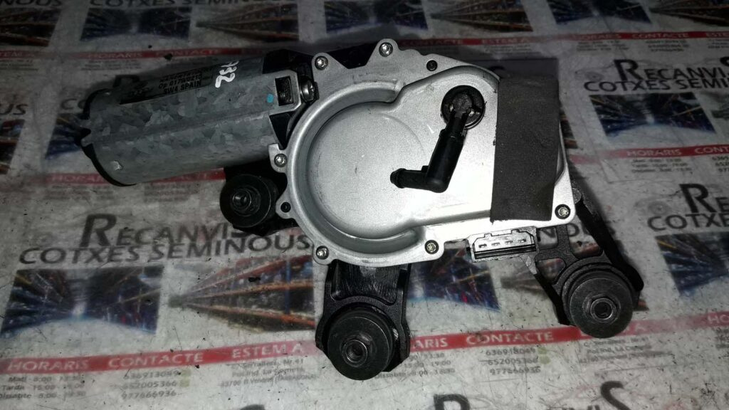 MOTOR stergator spate VOLKSWAGEN PASSAT 8L0 955 711 A / 8L0955711A8L0 955 711 A / 8L0955711A