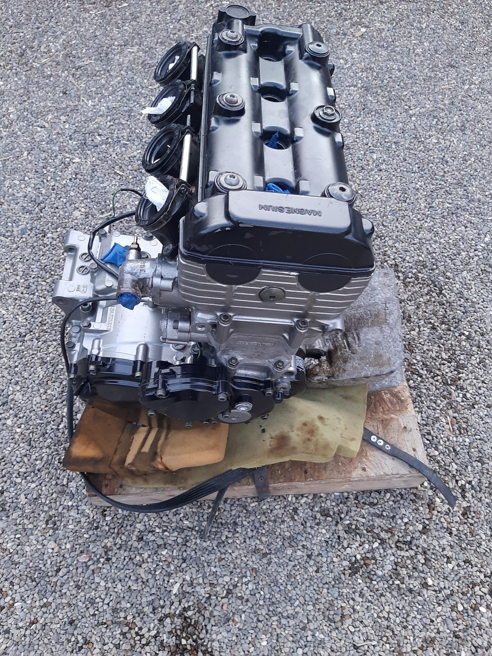 MOTOR suzuki gsxr 750 SRAD