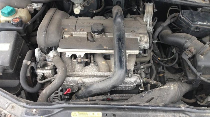 Motor VOLVO 2 0i TURBO tip B5204 T