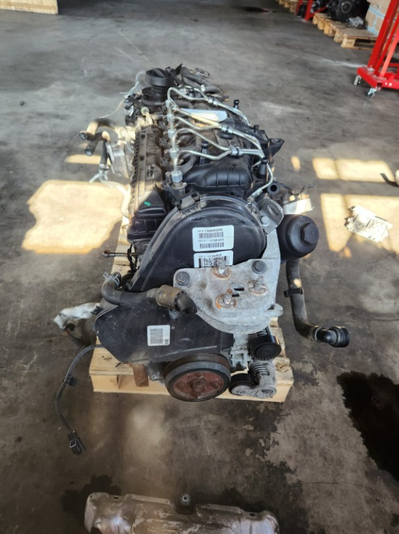 Motor Volvo V40 2.0 d D5204T6 2013