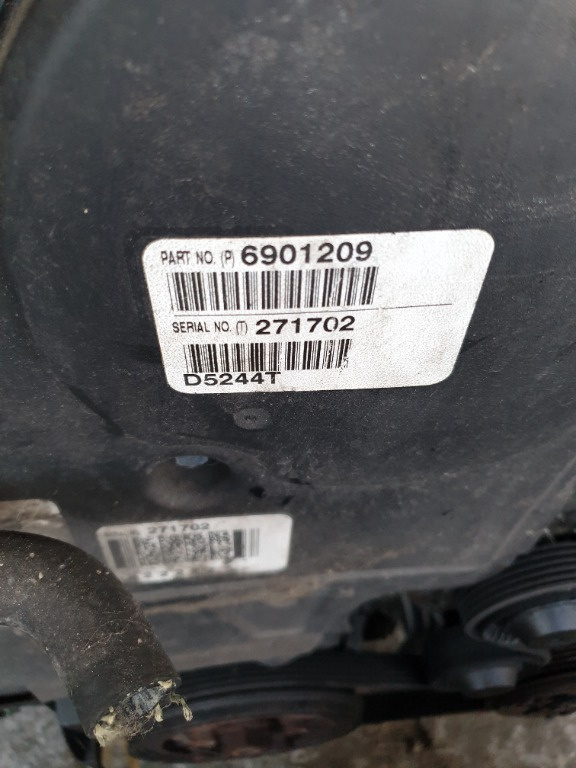 Motor Volvo XC70 2.4D euro 3 Cod d5244t 2005