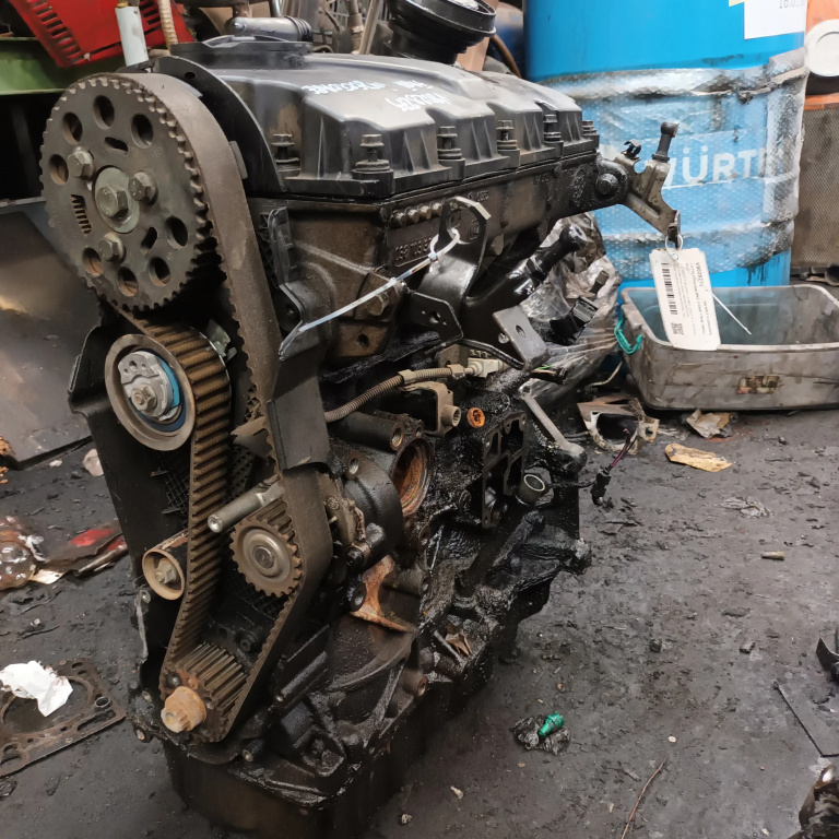 Motor Vw Golf 5 2003-2009 1.9 Tdi Bkc Motorina Complet Fara Anexe 038106469