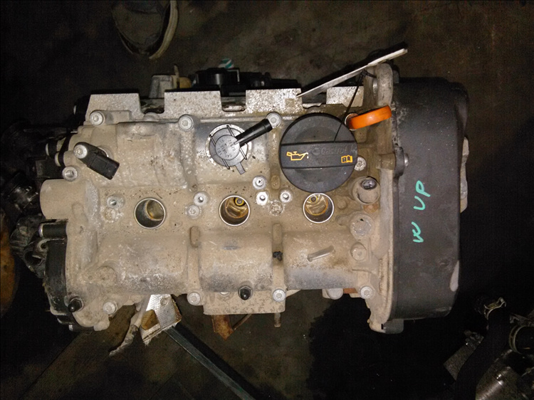 Motor VW UP , 1.0 B an fabr. 2015