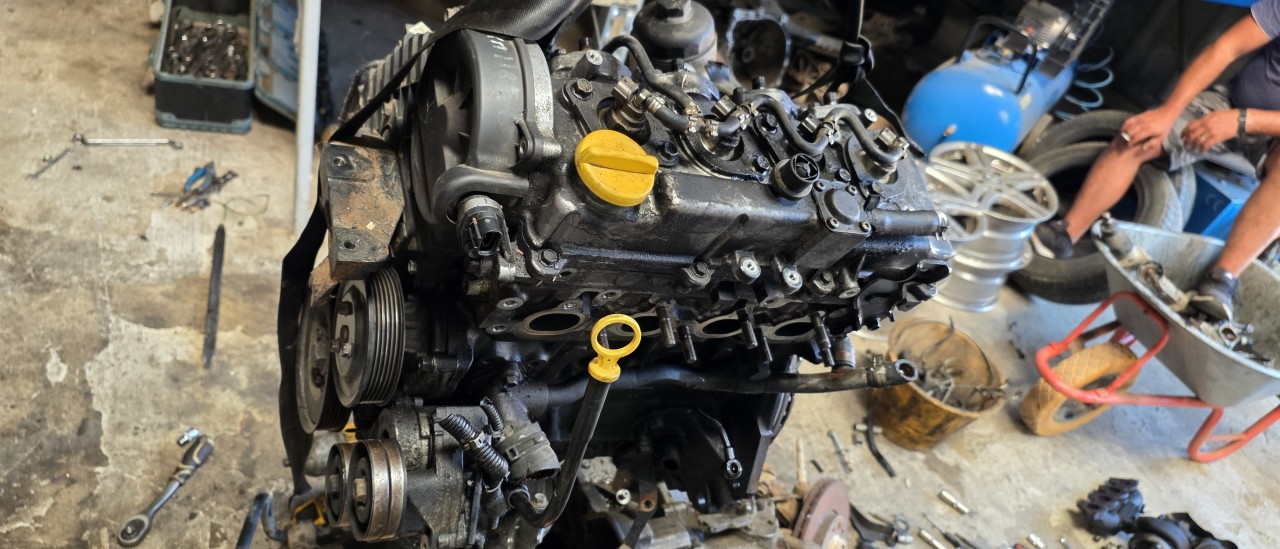 Motor Z17DTH Opel Corsa C 1.7 CDTI 2004 2005 2006