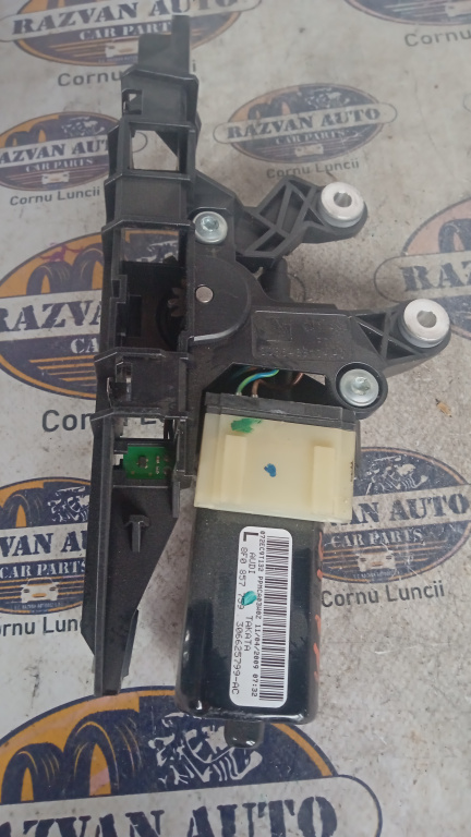 Motoraș retractor centura stanga Audi A5 2009, 8F0857759