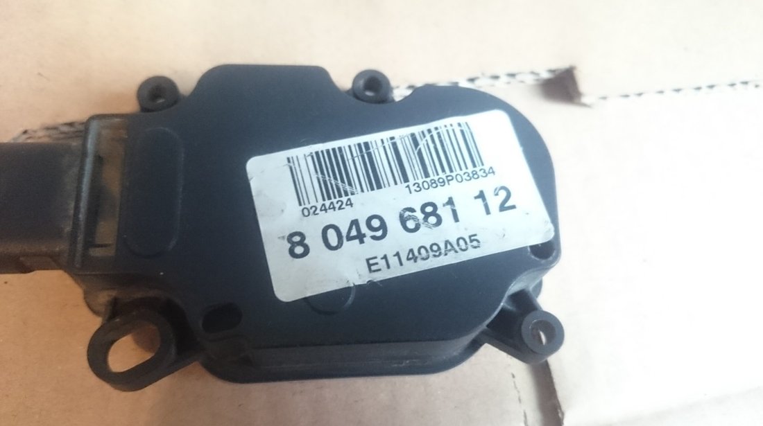 Motoras actionare grila electica radiator BMW F10 / F11 (2009-2015) Seria 5 cod 719316809 / 6466R151