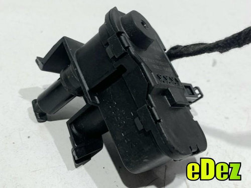 Motoras / actuator deschidere rezervor Volkswagen Polo VI (2017-2021) AW 7P0810773F