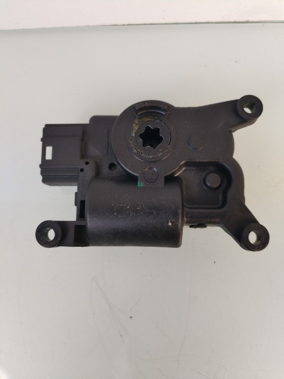 Motoras aer bord Skoda Superb 3 5Q0907511A