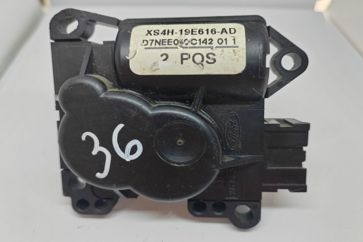 Motoras aeroterma bord XS4H-19E616-AD Ford Focus [1998 - 2004]