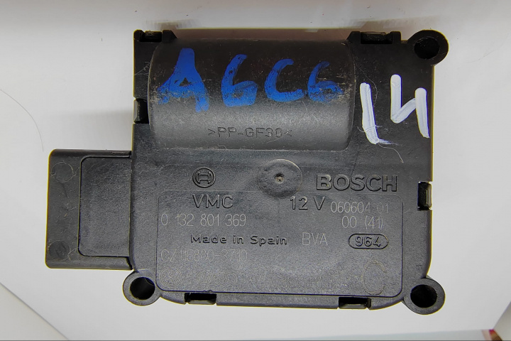 Motoras aeroterma Bosch 0132801369 Audi A6 4F/C6 [2004 - 2008]