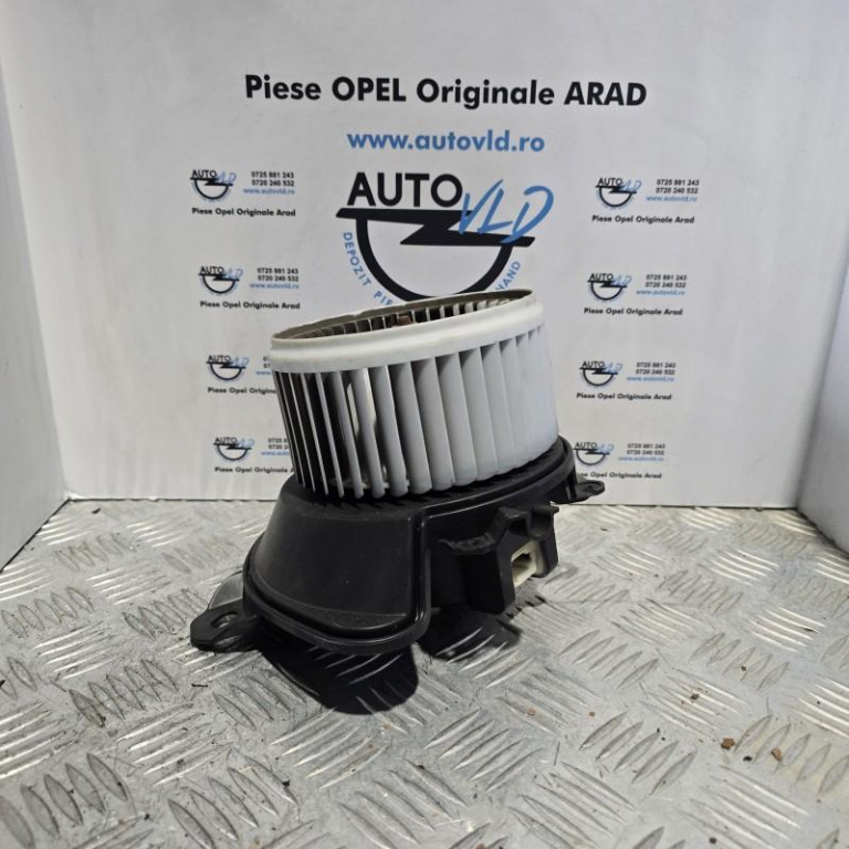 Motoras aeroterma climatronic Opel Corsa E 2014-2019 13335075