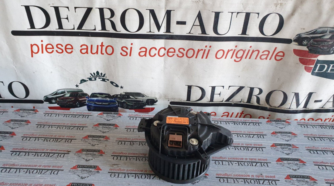 Motoras aeroterma / Ventilator habitaclu Audi A4 B7 2.0 TFSi 220 cai cod piesa : 8E1820021E