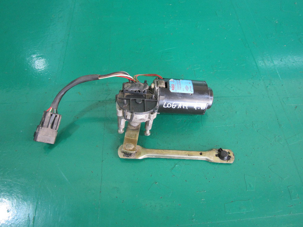 MOTORAS ANSAMBLU STERGATOR PARBRIZ DACIA LOGAN FAB. 2004 – 2012 ⭐⭐⭐⭐⭐