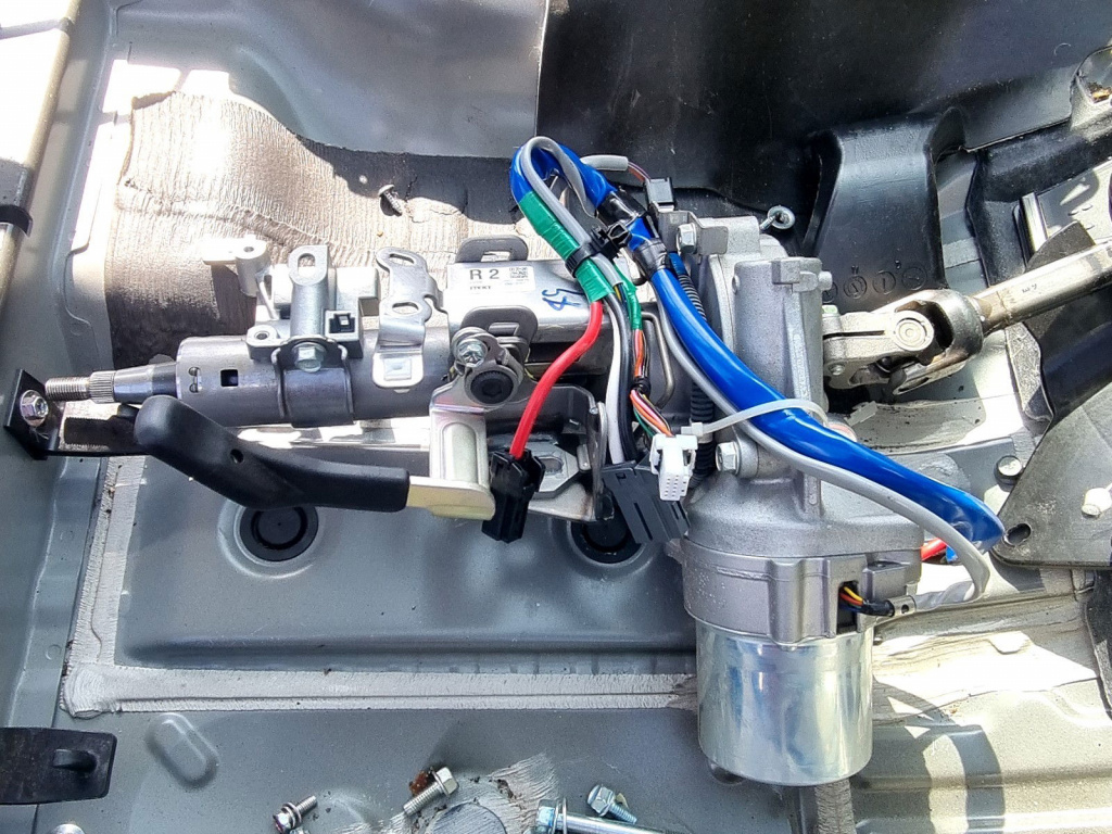 Motoras ax volan MITSUBISHI Outlander II [Fabr 2006-2015] JJ001-00875 2.0 Hybrid 4B11 149KW / 203CP