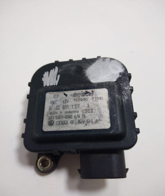 Motoras Bosch Clapeta Aeroterma 0132801127 Audi A6 4B/C5 [1997 - 2001]