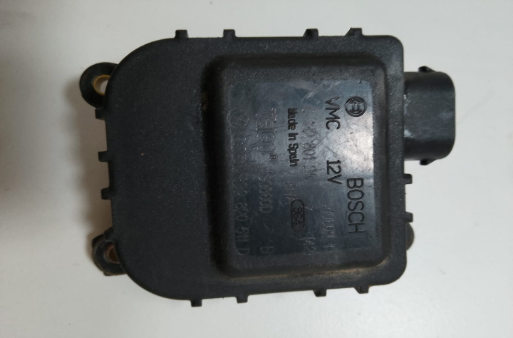 Motoras Bosch Clapeta Aeroterma 0132801210 Volkswagen VW Golf 4 [1997 - 2006]