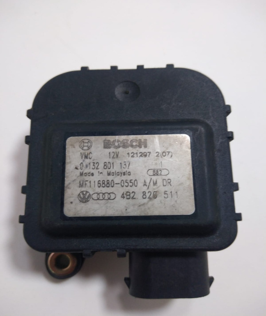 Motoras Bosch Clapeta aeroterma 1168800550 Audi A6 4B/C5 [1997 - 2001]