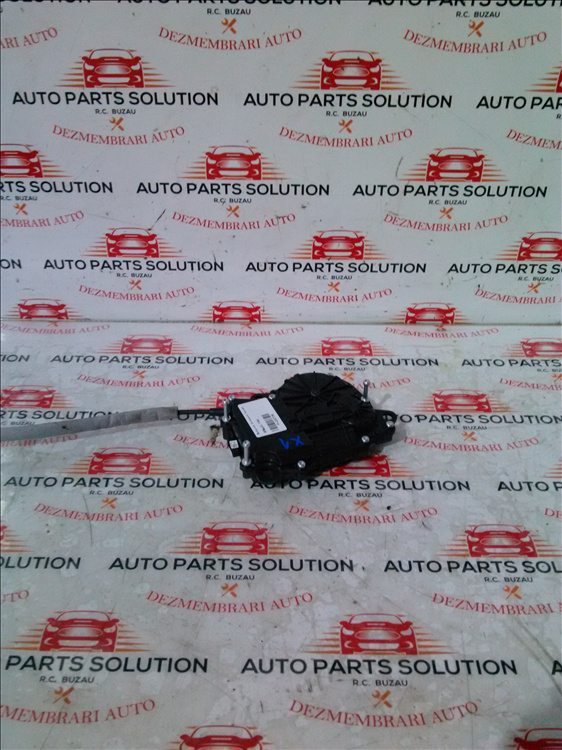 Motoras broasca haion BMW X1 F48