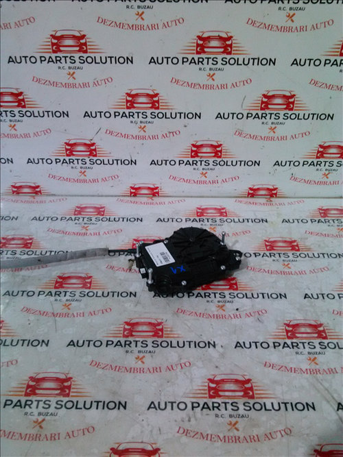 Motoras broasca haion BMW X1 F48