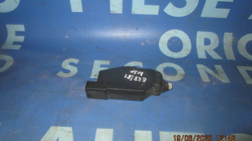 Motoras centralizare BMW E28 1984 (spate)