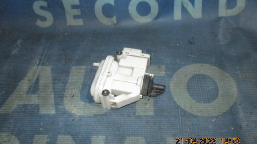 Motoras centralizare VW Passat B4 1994; 357862153H