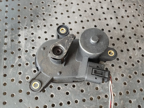Motoras clapeta admisie 2.2 cdi mercedes e class w211 a6111500494